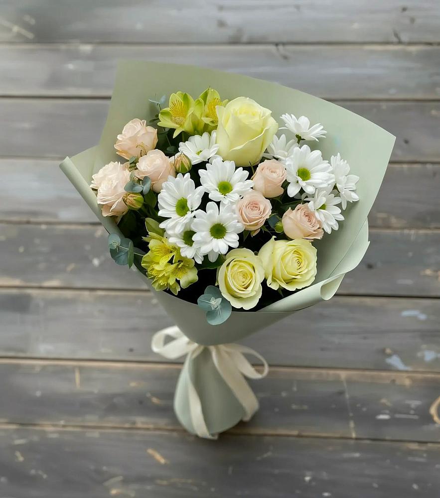 Букет цветов из: Альстромерии, Розы и Хризантемы в Опытное Поле