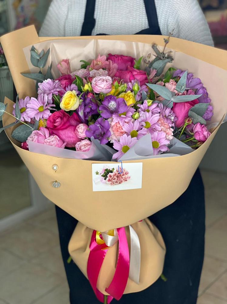 Букет цветов из: Хризантемы, Гвоздики и Альстромерии в Опытное Поле