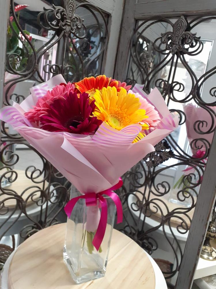 Букет цветов из: Герберы в Опытное Поле