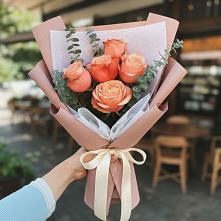 Букет цветов из:  Розы в Опытное Поле