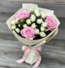 Букет цветов из:  Розы в Опытное Поле