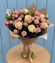 Букет цветов из:  Розы в Опытное Поле