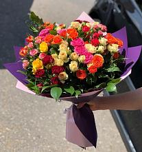 Букет Микс из разноцветных кустовых роз #REPLACE_PRED# Опытное Поле