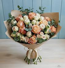 Букет цветов из:  Альстромерии и Розы в Опытное Поле